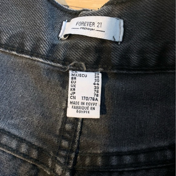 F21 Black Ripped Jeans - Picture 5 of 8